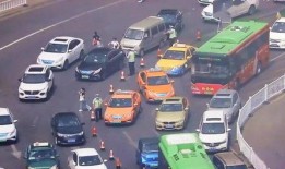 纳雍出租车爆料事件最新,真相与反思